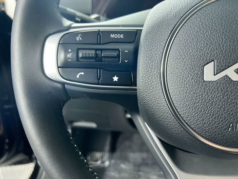 New 2025 Kia K5 EX image 15