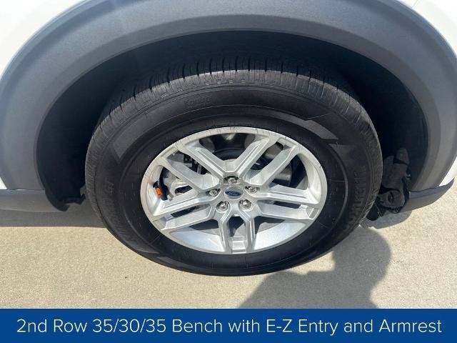 Certified 2026 Ford Explorer Active RWD image 9