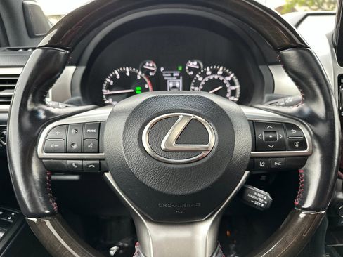 Used 2023 Lexus GX 460 Premium w/ Premium Package image 27