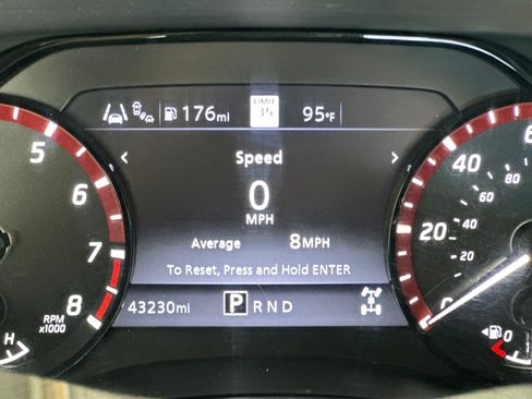 Certified 2022 Nissan Frontier PRO-4X image 24