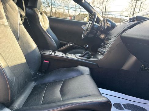Used 2004 Nissan 350Z Touring image 38