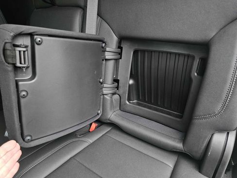 Used 2023 Chevrolet Silverado 1500 RST w/ Convenience Package II image 16