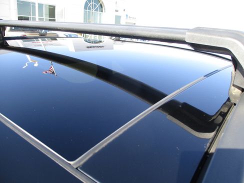 Used 2022 Ford Escape SEL image 11