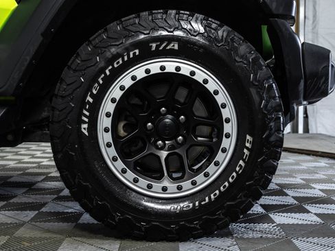 Used 2019 Jeep Wrangler Unlimited Sport AWD/4WD image 45
