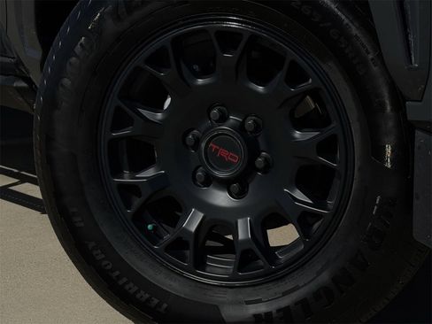 Used 2025 Toyota Tacoma SR5 image 9