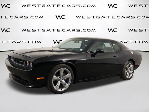 Used 2013 Dodge Challenger R/T Plus image 1