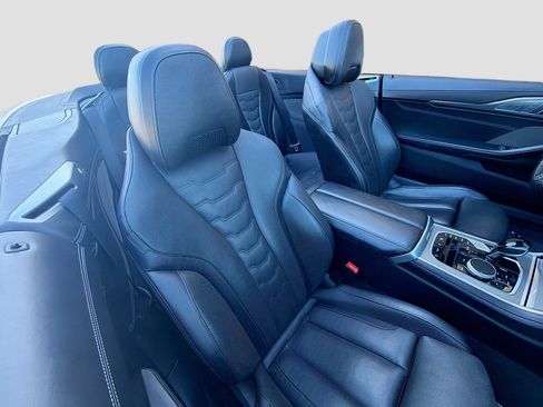 Used 2024 BMW 840i Convertible image 15