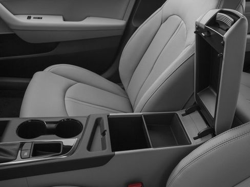 Used 2017 Hyundai Sonata Limited image 18