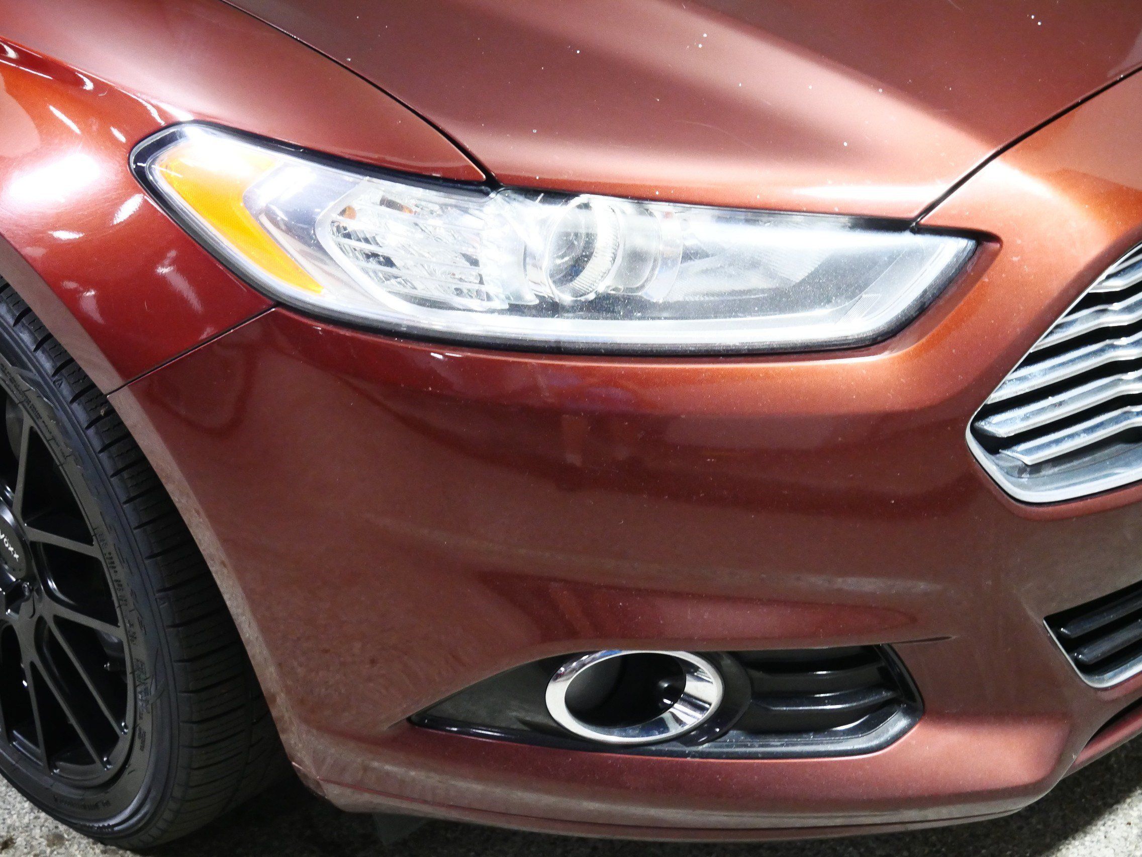Used 2016 Ford Fusion Titanium FWD image 16