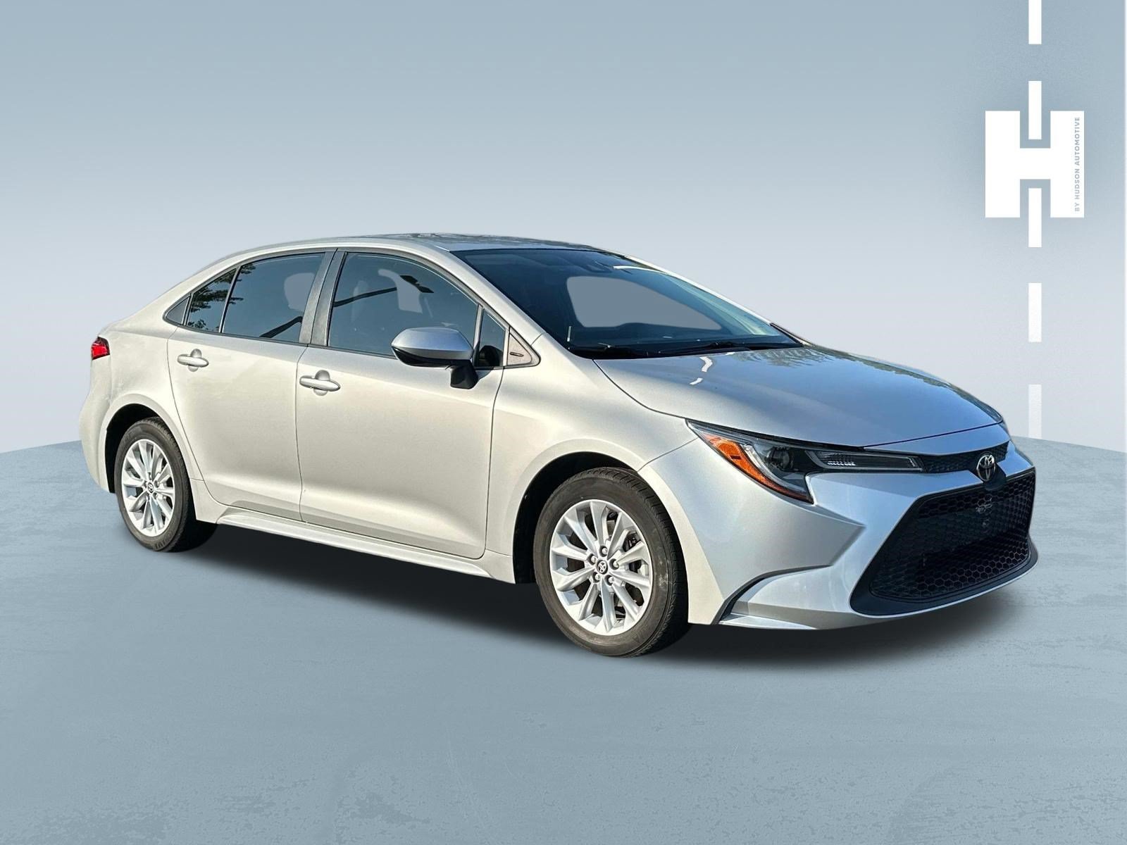 Used 2021 Toyota Corolla LE w/ LE Convenience Package FWD image 1