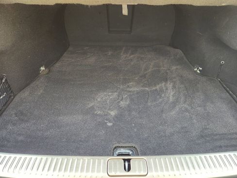 Used 2019 Kia K900 Luxury image 32