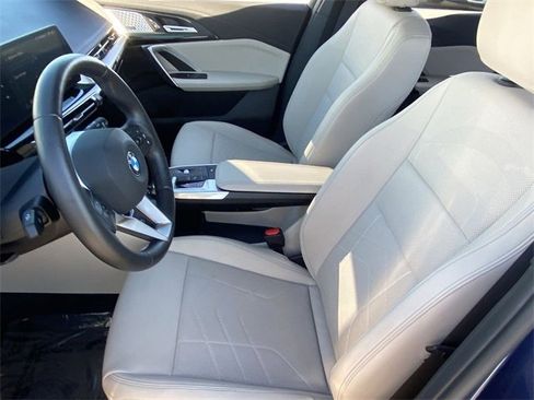 Certified 2025 BMW X1 xDrive28i w/ Convenience Package image 21