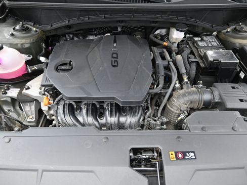 Used 2025 Hyundai Tucson SEL FWD image 19