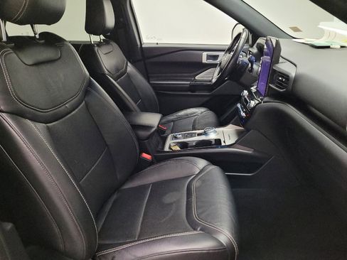 Used 2021 Ford Explorer ST w/ Equipment Group 401A image 21