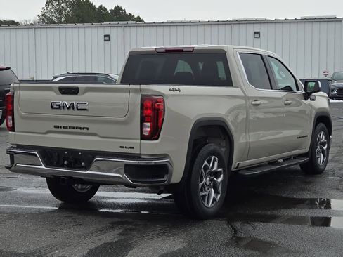 New 2026 GMC Sierra 1500 SLE w/ LPO, Black Badging Package image 3