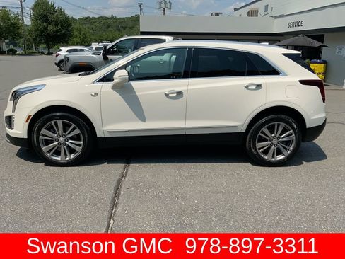 Certified 2024 Cadillac XT5 Premium Luxury AWD/4WD image 37