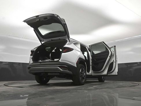 New 2026 Hyundai Tucson SEL w/ Tow & Go Package AWD/4WD image 48