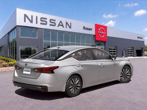 New 2026 Nissan Altima 2.5 SV FWD image 10
