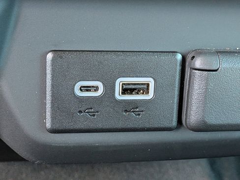 Certified 2026 GMC Sierra 1500 Pro w/ Graphite Edition image 17