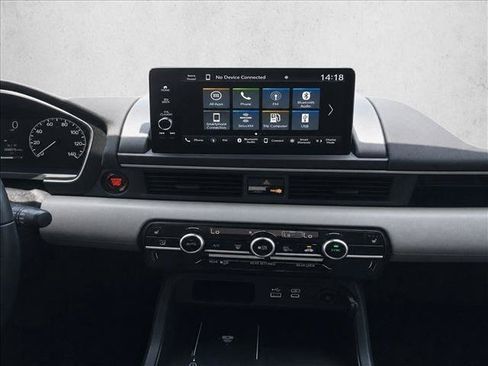 Used 2024 Honda Pilot EX-L image 18