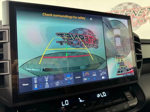 Used 2025 Toyota Tundra Platinum image 20