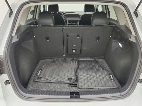 Used 2024 Volkswagen Taos SE image 20