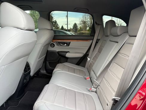 Used 2022 Honda CR-V Touring image 14