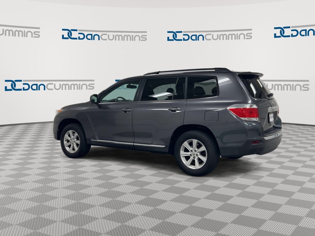 Used 2012 Toyota Highlander SE w/ Tow Pkg AWD/4WD image 6