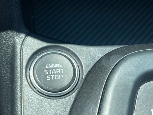 Used 2025 Kia K4 FWD image 34