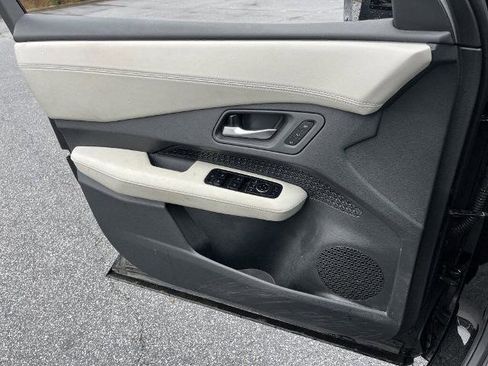 Certified 2023 Nissan Ariya AWD image 12