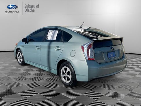 Used 2015 Toyota Prius Four image 8