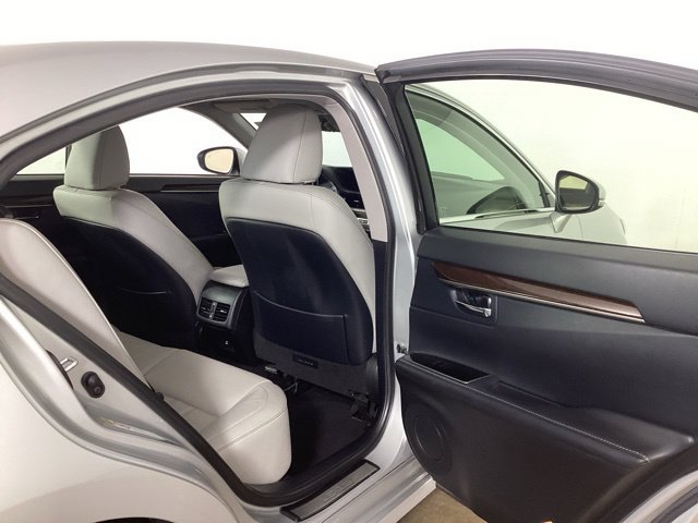Used 2017 Lexus ES 350 w/ Luxury Package FWD image 23