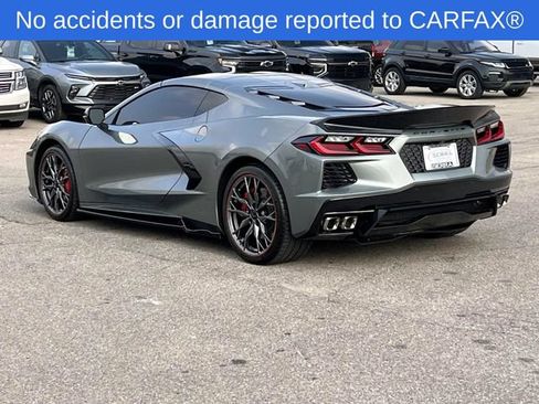 Used 2024 Chevrolet Corvette Stingray Preferred Cpe w/ Z51 Performance Package RWD image 3