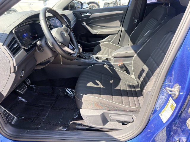 Certified 2024 Volkswagen Jetta Sport FWD image 13
