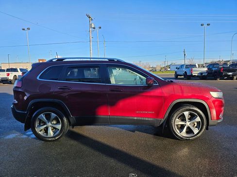 Used 2020 Jeep Cherokee Limited w/ Trailer Tow Group image 5