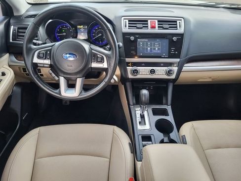 Used 2015 Subaru Outback 3.6R Limited image 23