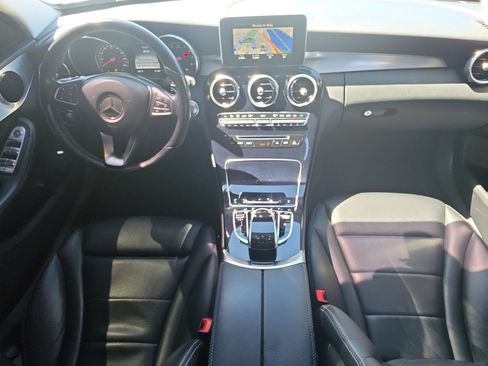 Used 2016 Mercedes-Benz C 300 4MATIC Sedan image 28