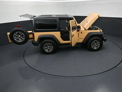 Used 2013 Jeep Wrangler Rubicon w/ PWR Convenience Group AWD/4WD image 30