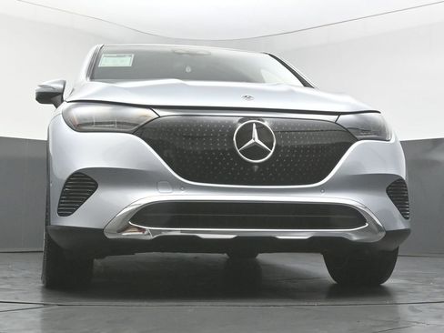 Used 2023 Mercedes-Benz EQE 350+ SUV w/ Exclusive Trim Package image 37