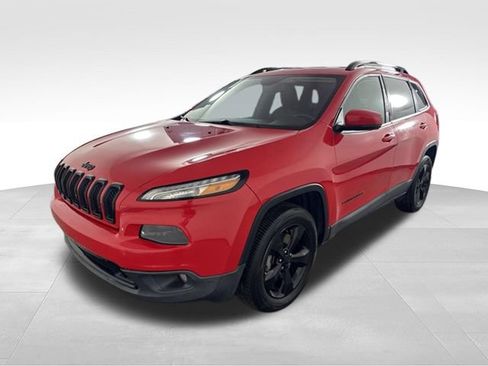 Used 2018 Jeep Cherokee Limited w/ High Altitude Package AWD/4WD image 3