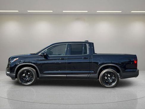New 2026 Honda Ridgeline Black Edition image 2