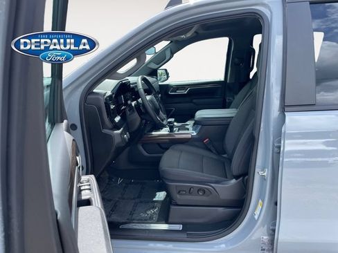 Used 2025 Chevrolet Silverado 1500 RST w/ Z71 Off-Road Package AWD/4WD image 11