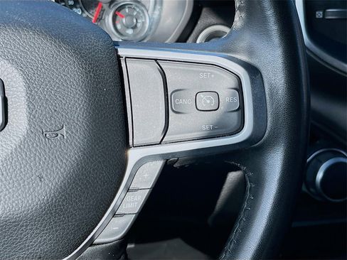 Used 2024 RAM 2500 Big Horn image 32