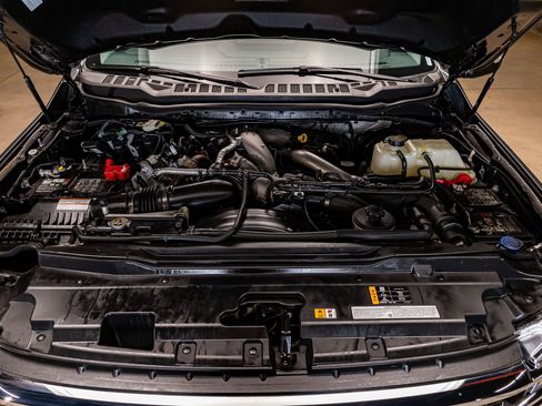 Used 2023 Ford F250 Lariat w/ Sport Appearance Package image 32