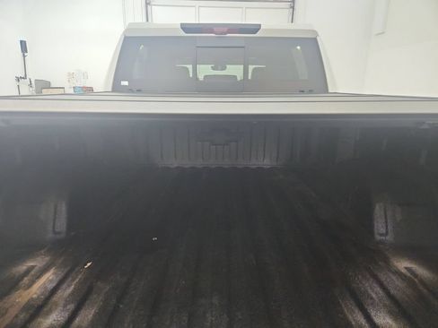 Used 2025 Chevrolet Silverado 1500 ZR2 w/ Technology Package AWD/4WD image 35