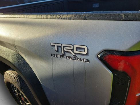 Used 2024 Toyota Tacoma TRD Off-Road image 18