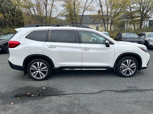 Used 2022 Subaru Ascent Touring image 6