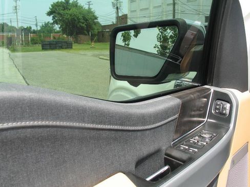 Used 2022 Ford F150 Lariat w/ Equipment Group 502A High AWD/4WD image 58