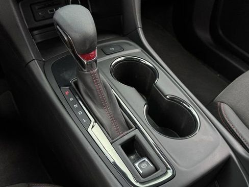 Used 2024 Chevrolet Equinox RS FWD image 22