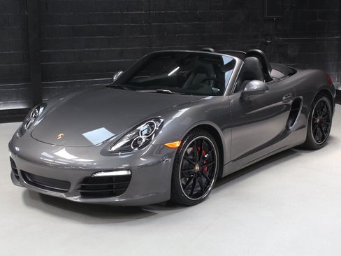 Used 2014 Porsche Boxster S RWD image 8